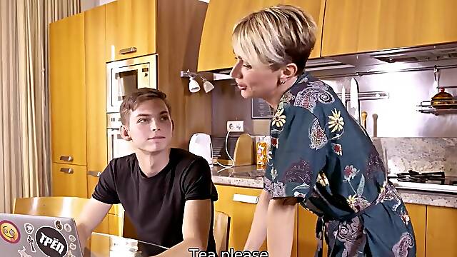 Aunt Videos