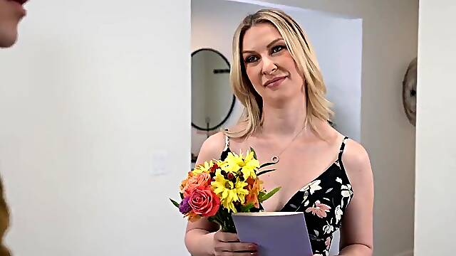 Mom Videos