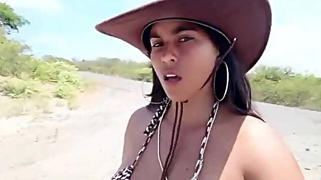 Latina Videos